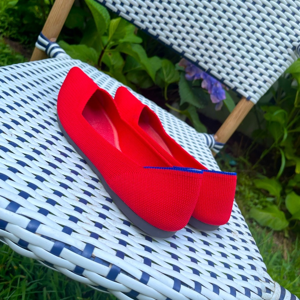 Red Rothys flats